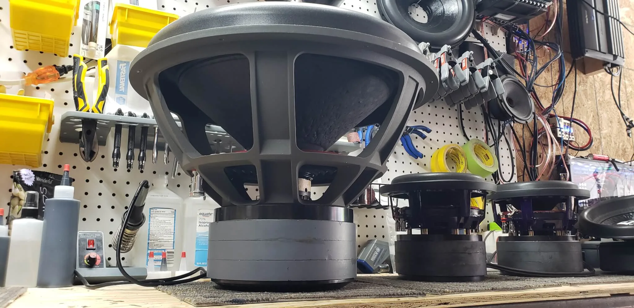 18 inch Custom Hand Built Subwoofer 2500rms - EM Audio photo 7