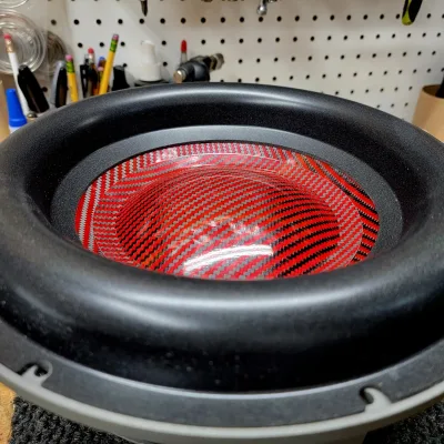RED / BLACK 6.5" CARBON DUST CAP ONLY
