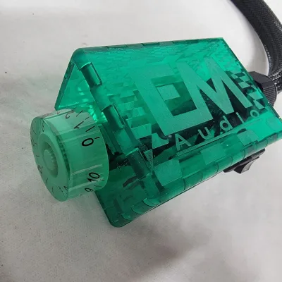 Wired Acrylic Bass Knob